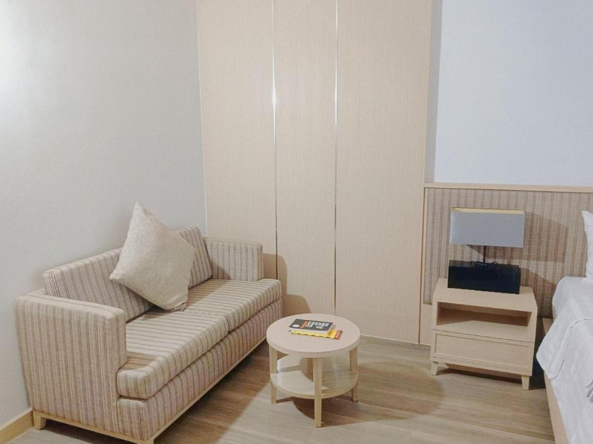 Art Patong Residence Phuket Extérieur photo